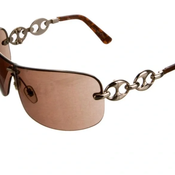 Gucci Brown Sunglasses with Silver Chain Detail Goggle glasses Gucci Brown in Metal - 32450164 main image 3